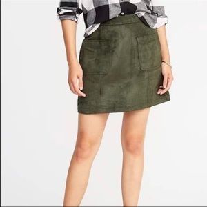 NWT Green Faux-Suede Skirt Size 2